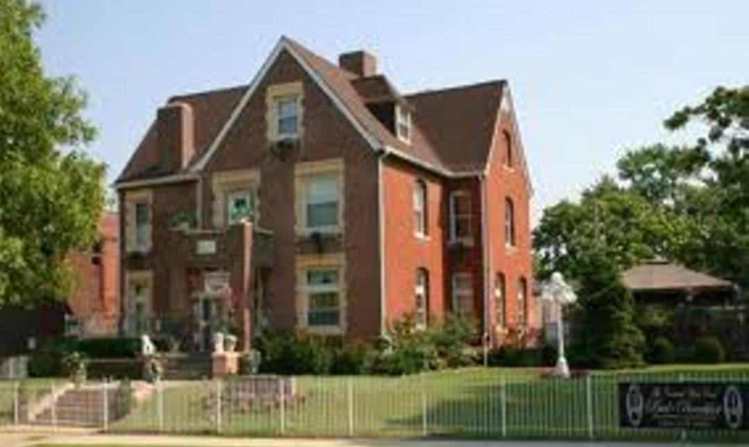 Central West End Bed And Breakfast Saint Louis Exterior foto